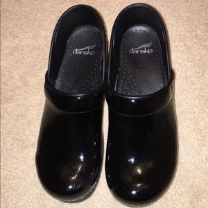Women’s Black Patent Leather Danskos Size 40